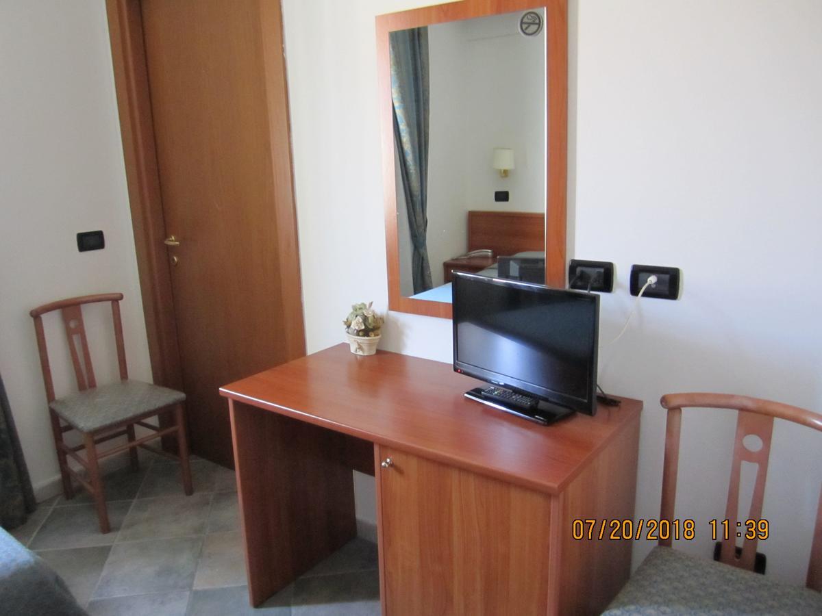 Adelphi Room & Breakfast Ferrara Eksteriør bilde